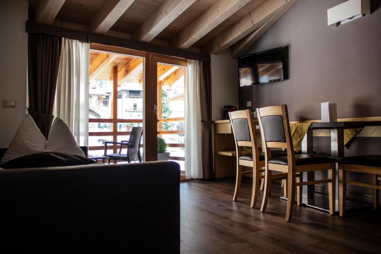 Dolcevita Ambiez B&B San Lorenzo Dorsino Exteriér fotografie
