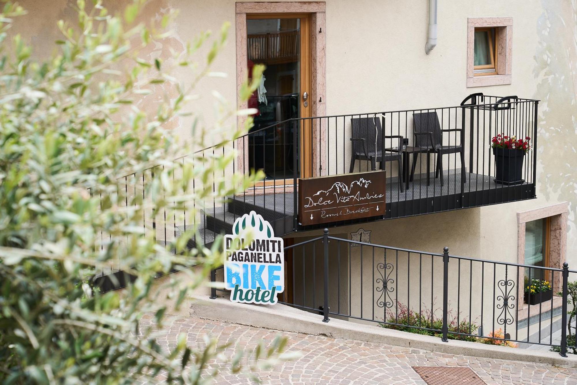 Dolcevita Ambiez B&B San Lorenzo Dorsino Exteriér fotografie