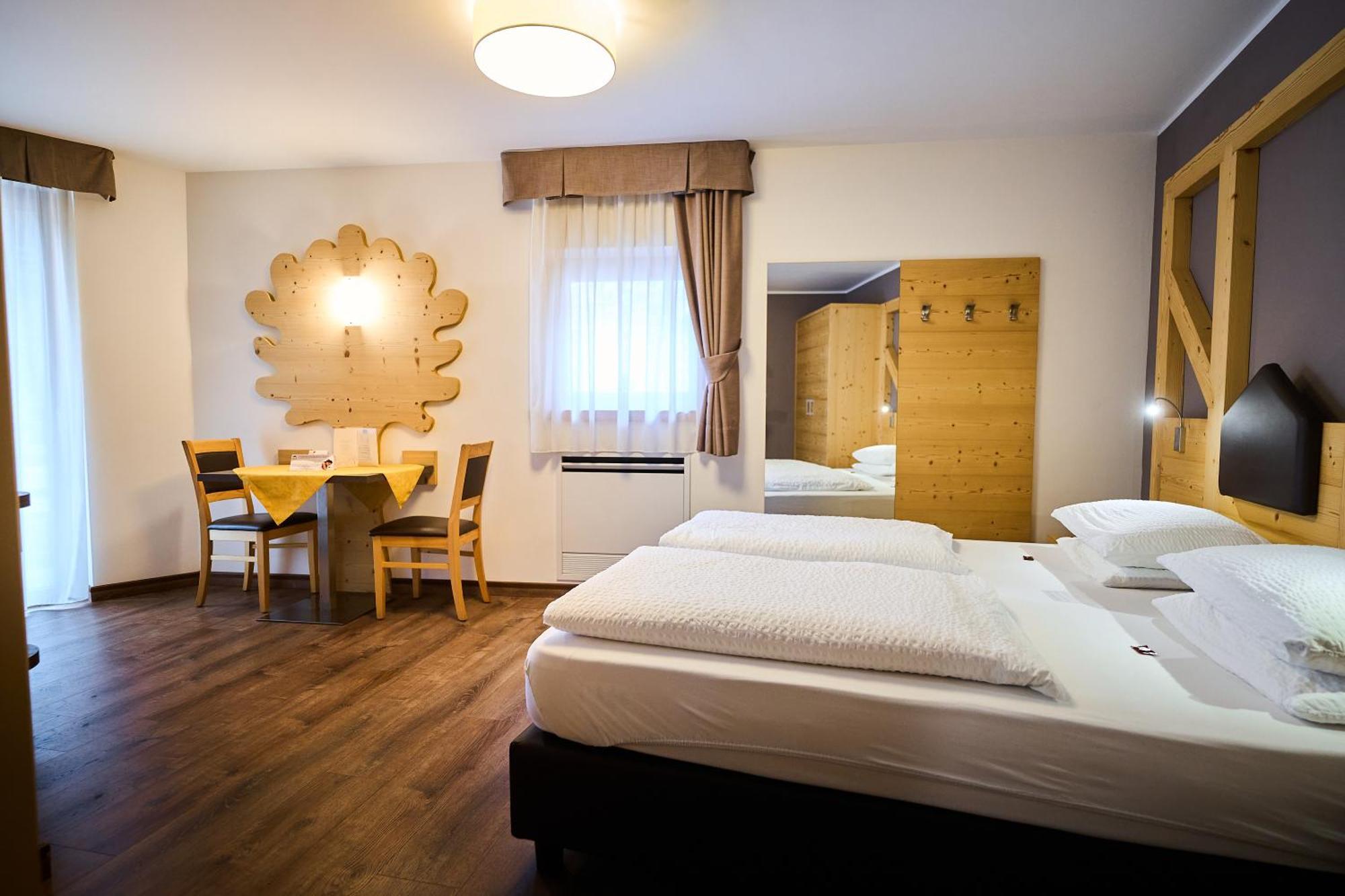 Dolcevita Ambiez B&B San Lorenzo Dorsino Exteriér fotografie