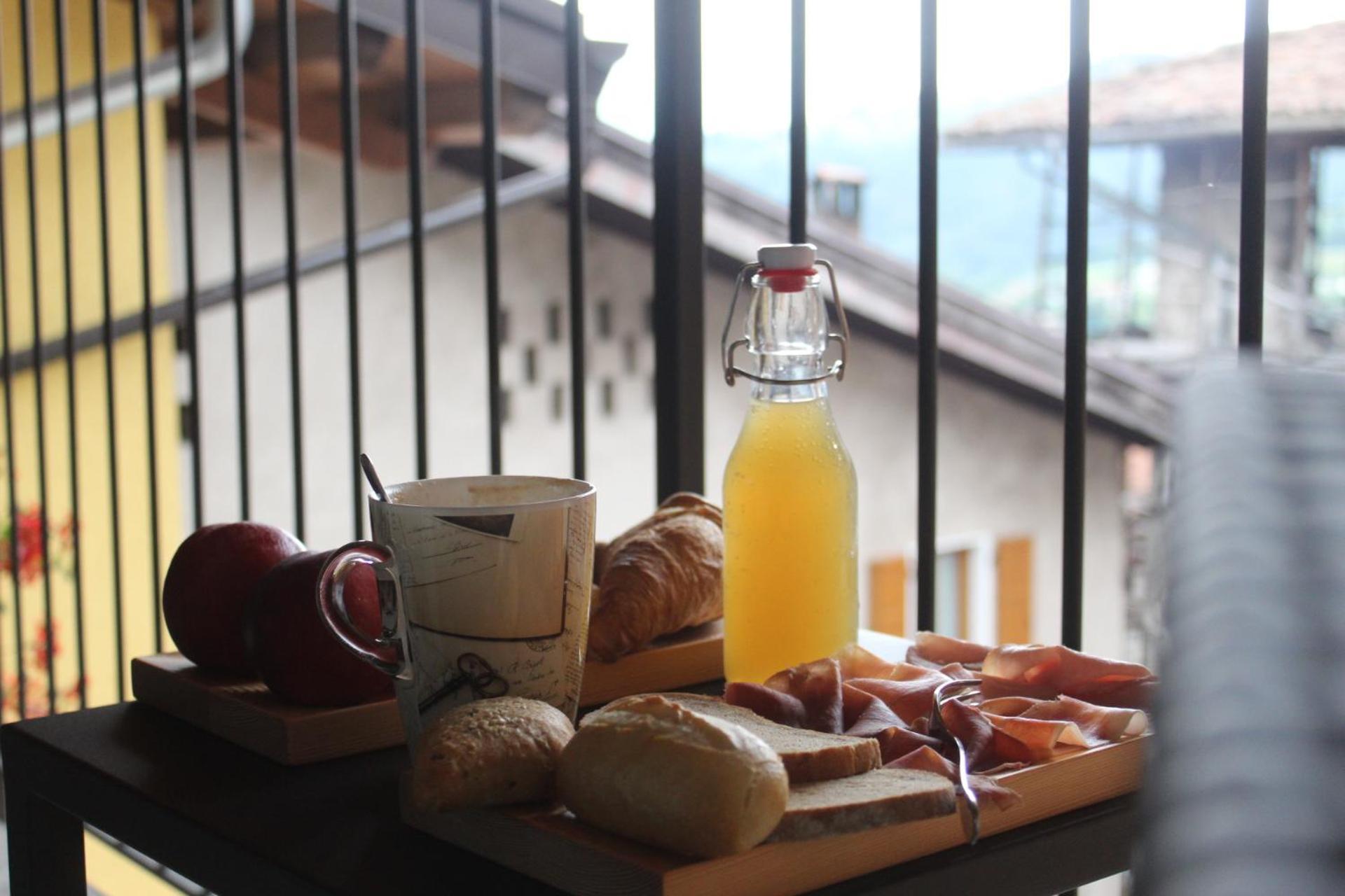 Dolcevita Ambiez B&B San Lorenzo Dorsino Exteriér fotografie