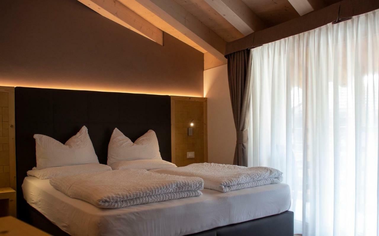 Dolcevita Ambiez B&B San Lorenzo Dorsino Exteriér fotografie